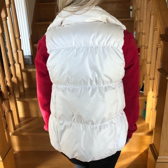 GAP Jackets & Coats Gap White Puffer Vest Poshmark